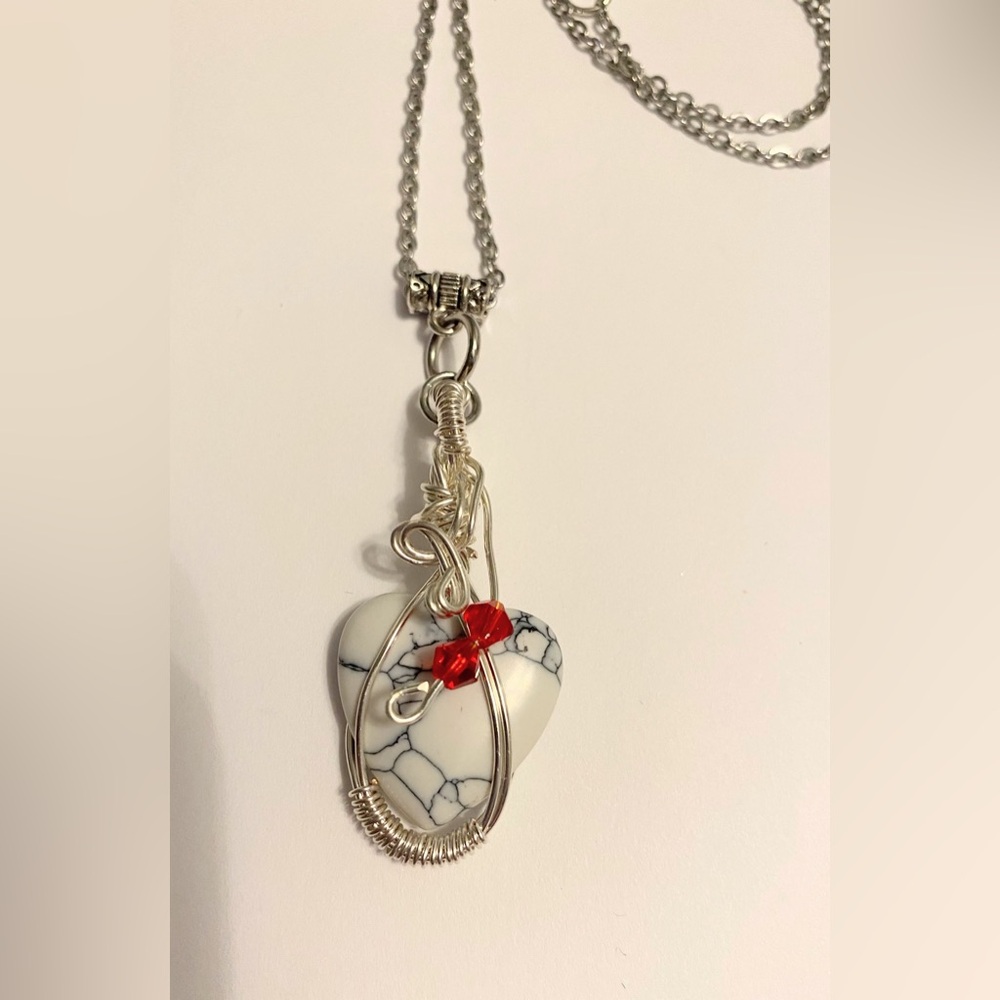 Silver Wire Wrapped White Turquoise Heart Pendant Necklace with red beads